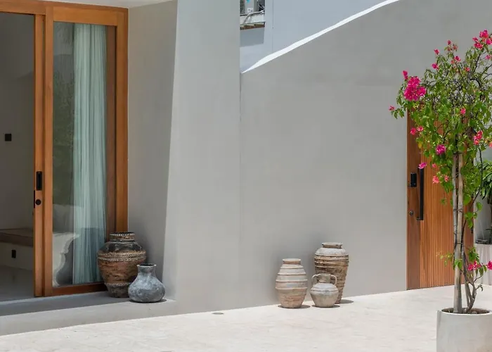 Milana: 5br Mediterrenean In Villa