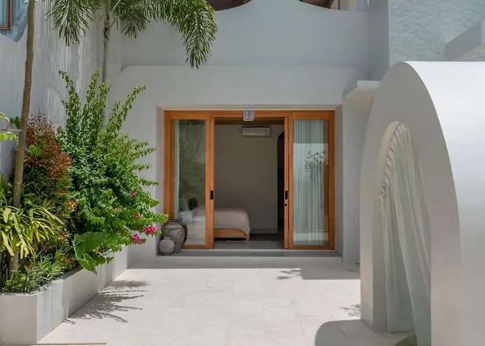 Milana: 5br Mediterrenean In Villa