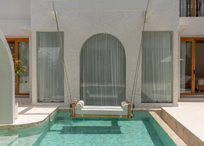 Villa Milana: 5br Mediterrenean In *