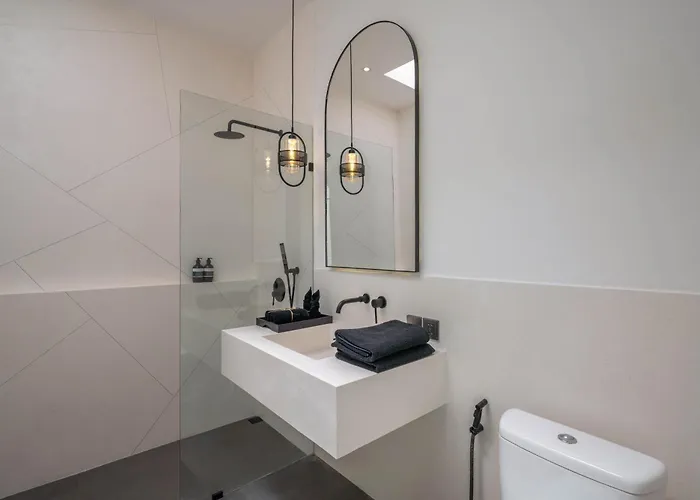Villa Milana: 5br Mediterrenean In