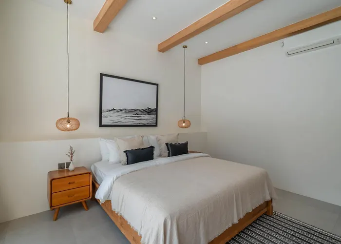 Villa Milana: 5br Mediterrenean In